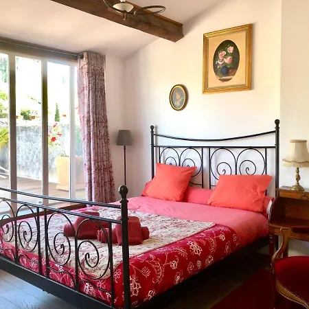 بيت ضيافة Les Florentines
