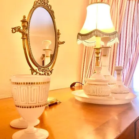 Pensión Les Florentines 4*